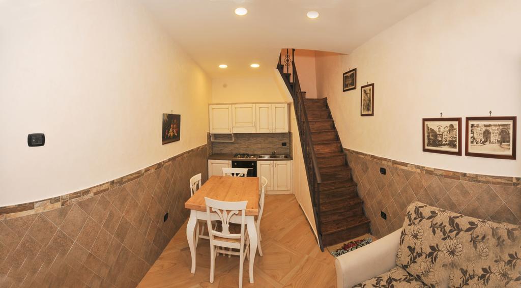 Appartement Look House à Naples Extérieur photo
